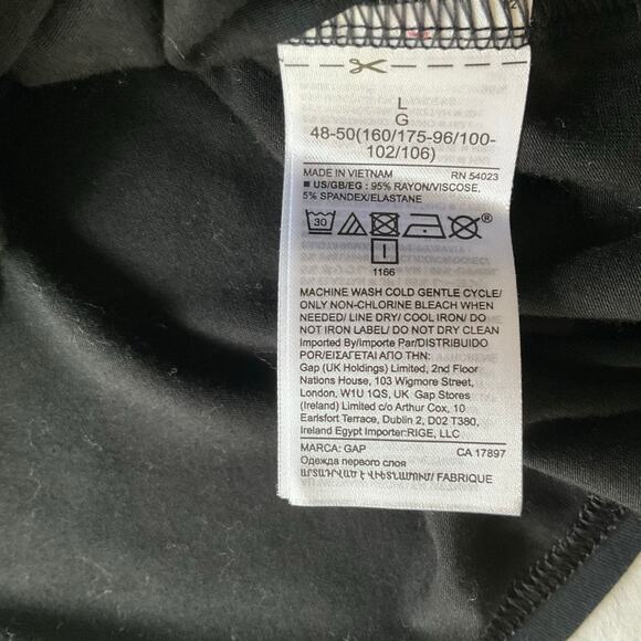 Gap Women’s Sleeveless V-neck Stretchy Long Blouse size L, Solid Black - Picture 5 of 6